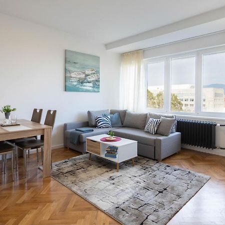 Spacious 2Bdr Apartment- Skyline View Zagreb Exterior photo